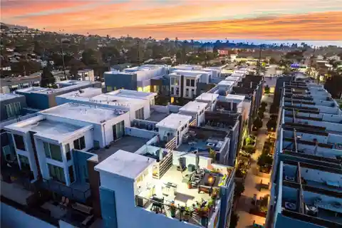 End-unit Coastal Luxury with Rooftop Retreat