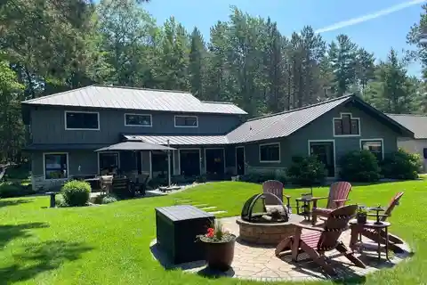 Stunning Home on the Chain of Lakes