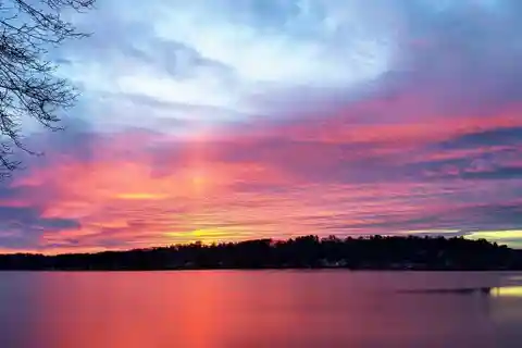 High Quality Waterfront Home on Lake Attitash
