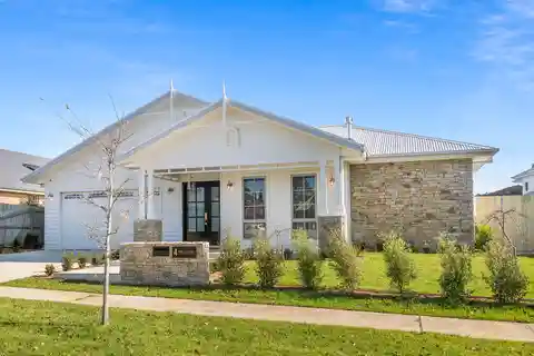 Elegant Single-level Home in Retford Park