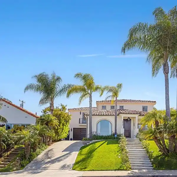 MODERN SPANISH-STYLE HOME IN LOMA PORTAL