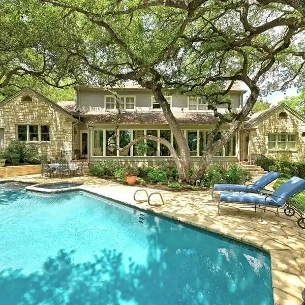 EXQUISITE ESTATE PROPERTY IN COVETED WEST RIM