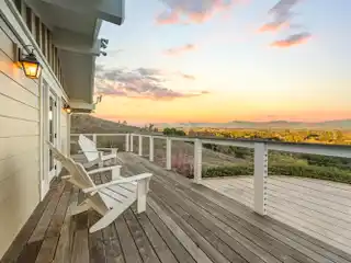 Stunning Five-acre Hilltop Ranch