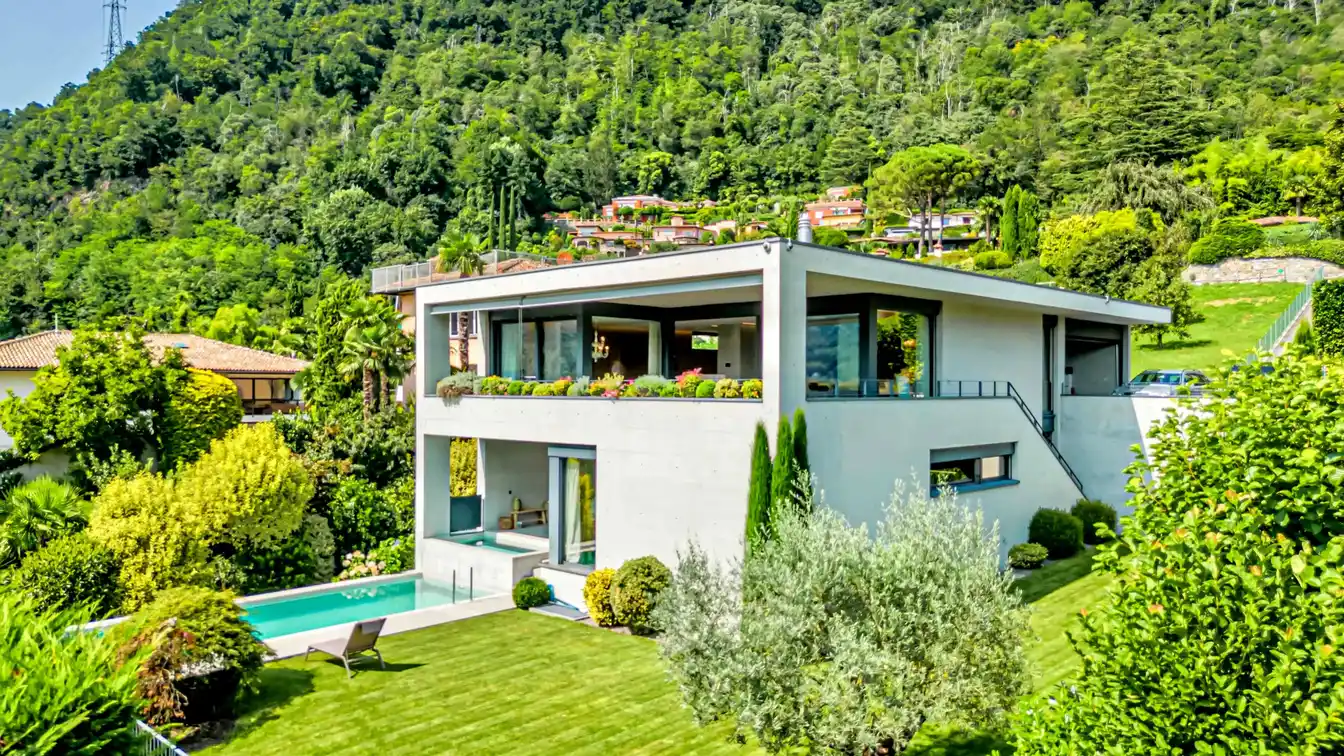 Four Bedroom Home with Amazing Panoramic Terrace