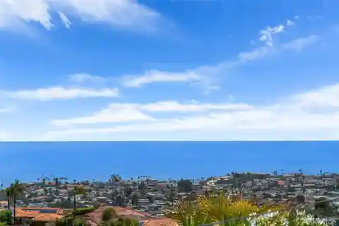 Single-Level Home with Unmatched Views