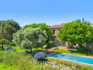 Completely Renovated Farmhouse in a Green Setting