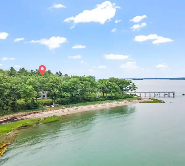 YEAR-ROUND OCEANFRONT HOME ON PICTURESQUE CHEBEAGUE ISLAND