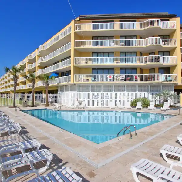 TOP FLOOR RENOVATED OCEANFRONT CONDO