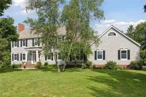 Classic Colonial in Bell Oaks