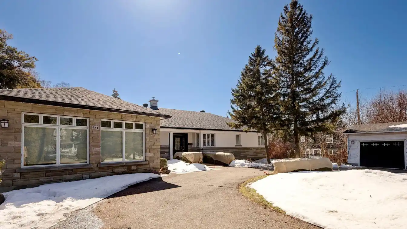 Super-sized Bungalow on an Oversized Lot