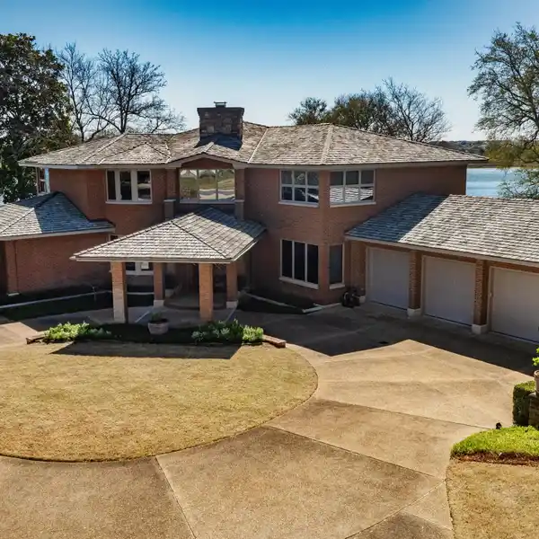 CUSTOM STUNNER WITH SWEEPING WATER VIEWS