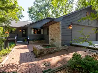 Rustic Charm Meets Modern Sophistication