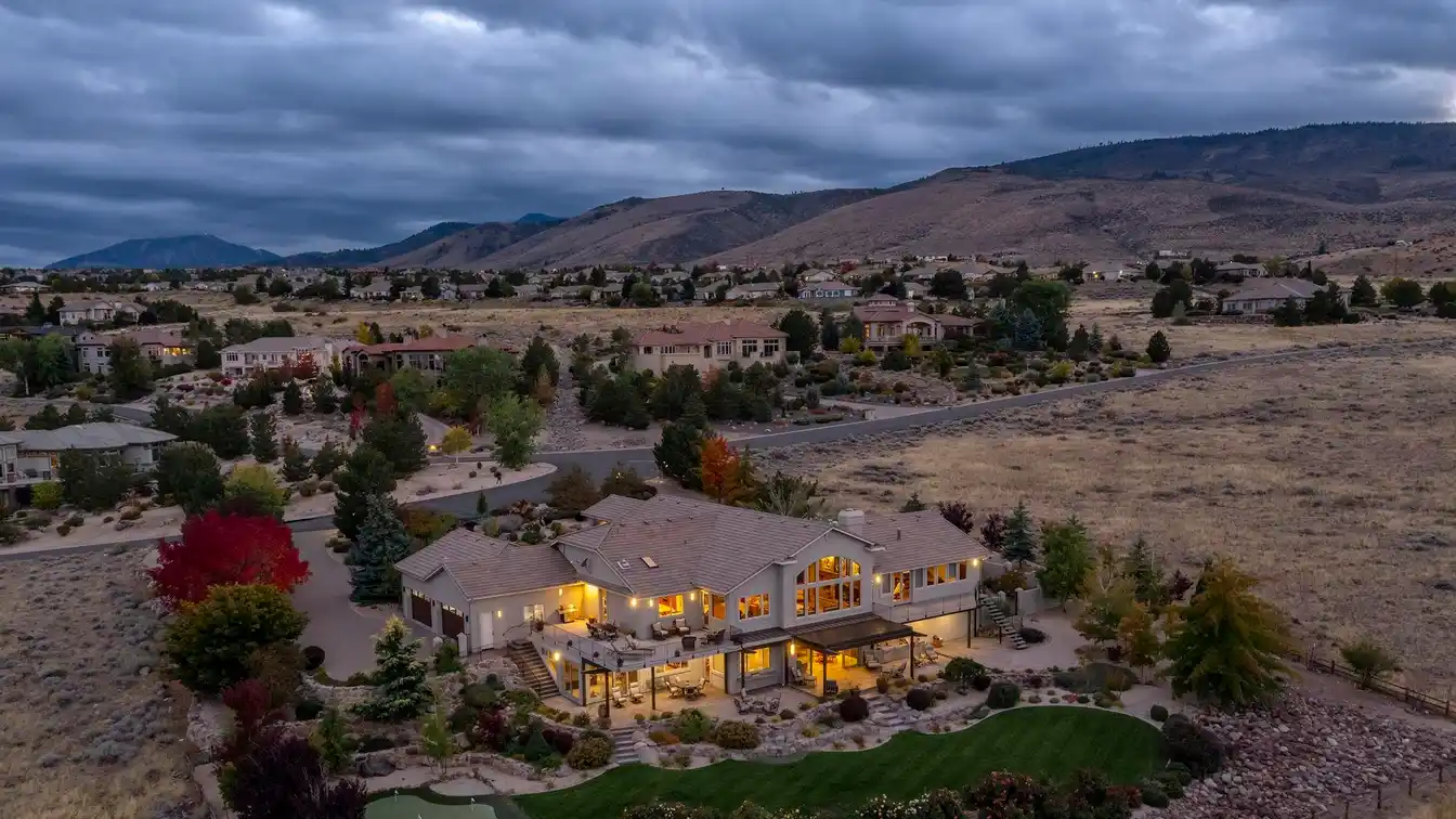 Spectacular Custom Home in Gated Arrowcreek