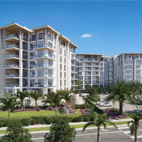 BEAUTIFULLY DESIGNED RESIDENCE IN A NEW WATERFRONT BUILDING