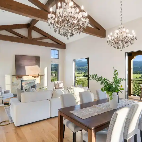 TUSCAN STYLE ESTATE ALONG THE ICONIC SILVERADO TRAIL