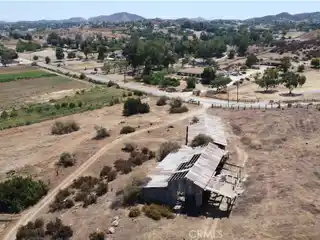 30 Acres in Prime Location