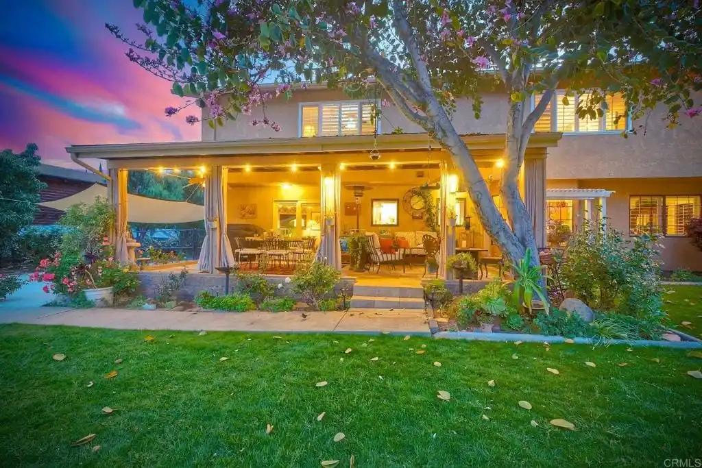 Beautiful Home in a Peaceful Setting