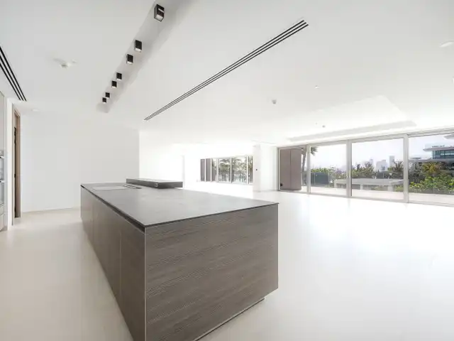 Small Image