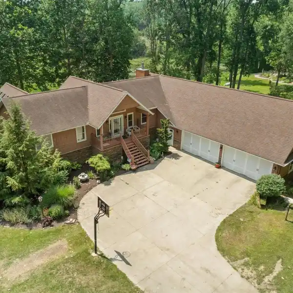 COMPLETELY PRIVATE CUSTOM WATERFRONT HOME