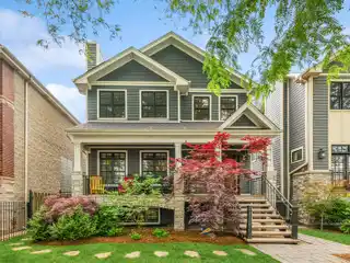 Refined and Thoughtful Design on a Large Roscoe Village Lot
