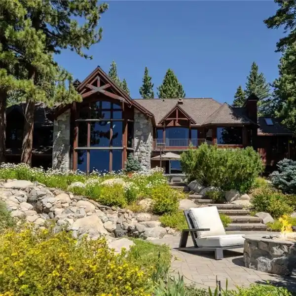 EXQUISITE GATED ESTATE