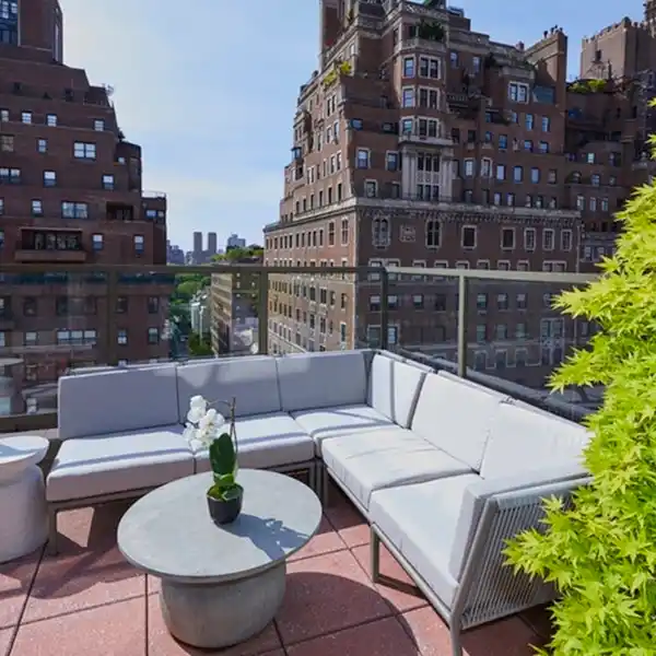 ICONIC PARK AVENUE LIVING