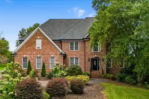 All-Brick Home in Sought-After Foxbury