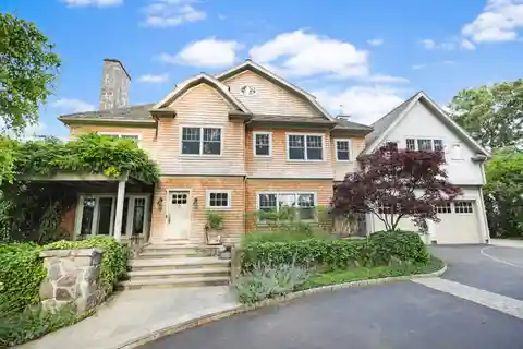 Beautiful Light-Filled Shingle Style Home