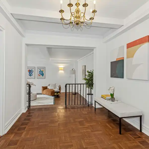 ELEGANCE AND COMFORT ON PRESTIGIOUS MUSEUM MILE