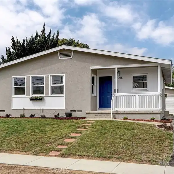 FULLY UPDATED SOUTHWOOD HOME