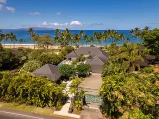 Timeless Hawaiian Estate on Keawakapu Beach