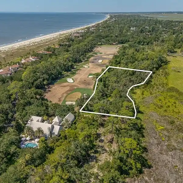 UNIQUE OPPORTUNITY IN OCEAN FOREST