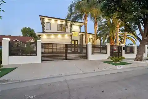 Gated Mediterranean Luxury Retreat