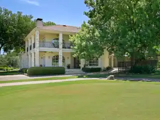Beautiful Property in the Heart of Lakeway