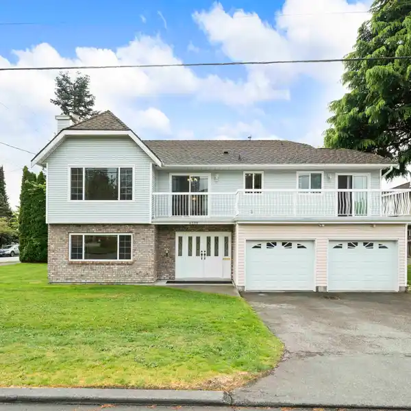 FULLY RENOVATED GEM ON A CORNER LOT