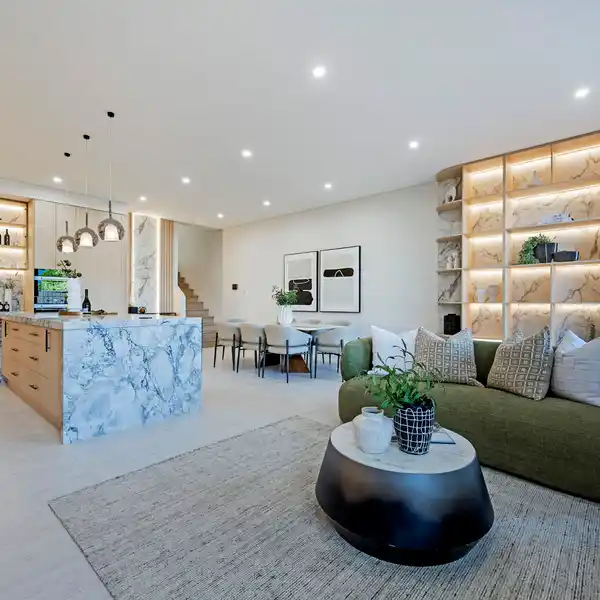EXCEPTIONAL SPLIT-LEVEL DUPLEX