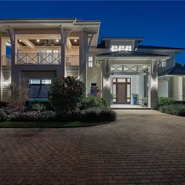 THE MOST CHARMING RESIDENCE WITH SOFT WARM HUES