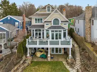 Impeccable Custom Built Home on Diamond Lake