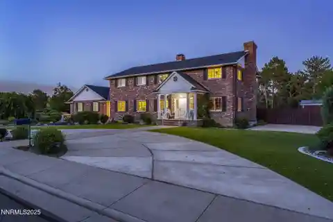 Elegance with Everyday Comfort