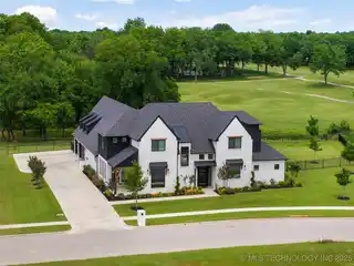 Upscale Home with Stunning Year-Round Outdoor Spaces