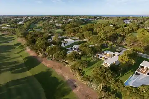Large Plot in the Quinta Do Lago Resort