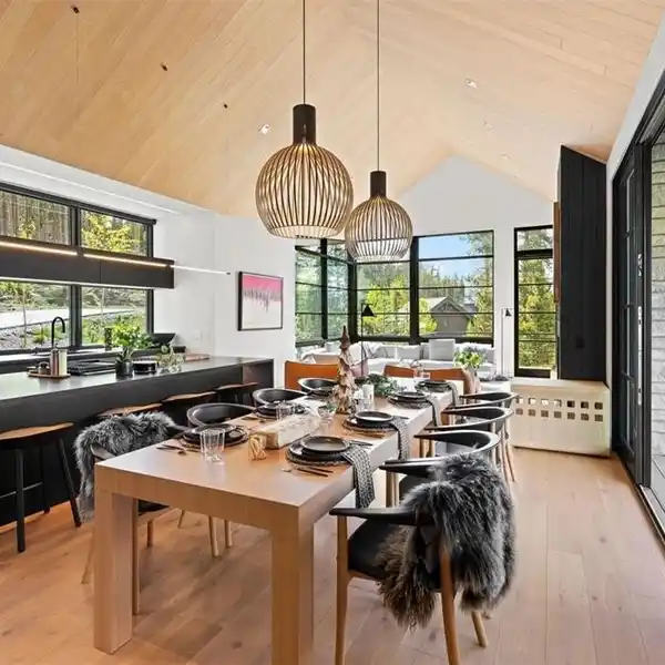 UNIQUE MOUNTAIN CONTEMPORARY HOME