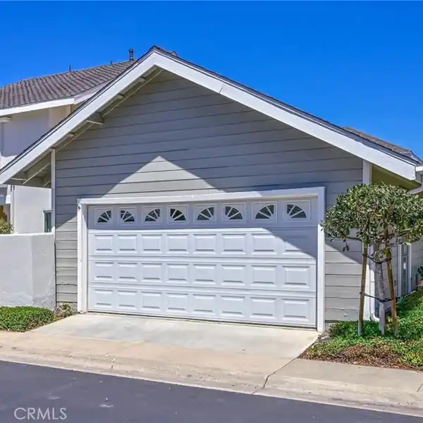 CHARMING SINGLE LEVEL HOME