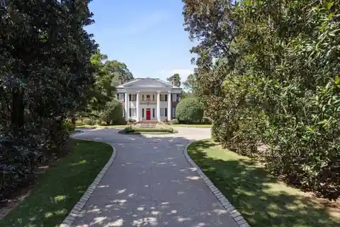 Rare Acreage Property in Buckhead