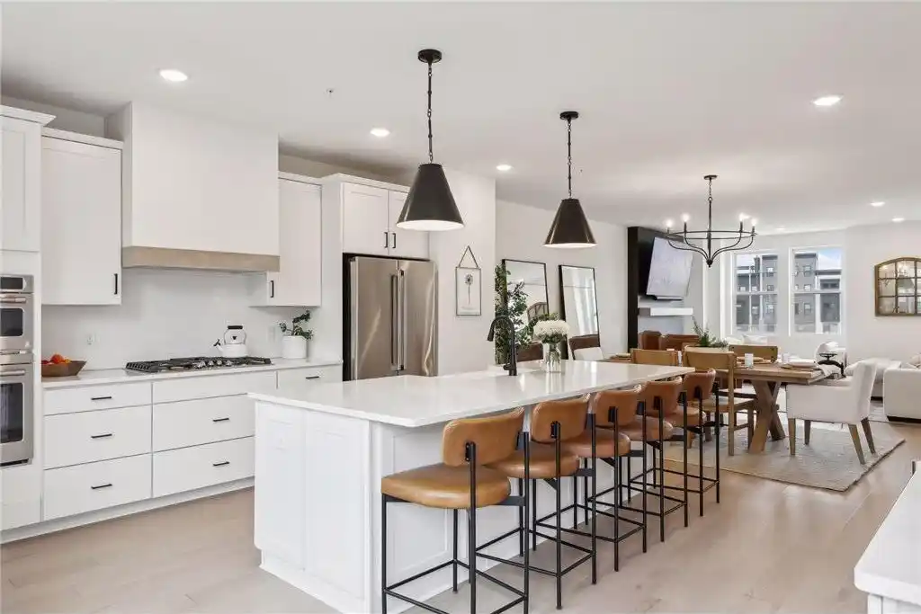 Exquisite Rowhome in Highland Bridge