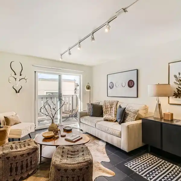 LUXURY PIED-à-TERRE IN THE HEART OF VAIL VILLAGE