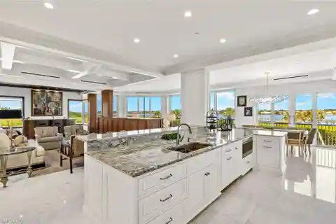 Exceptional Home in Admirals Watch of Windstar
