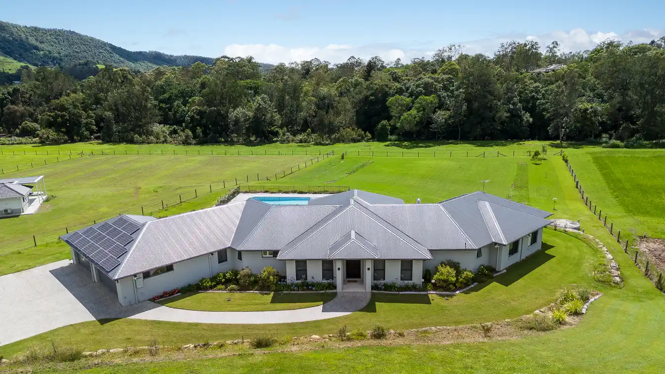 Sophisticated Country Living
