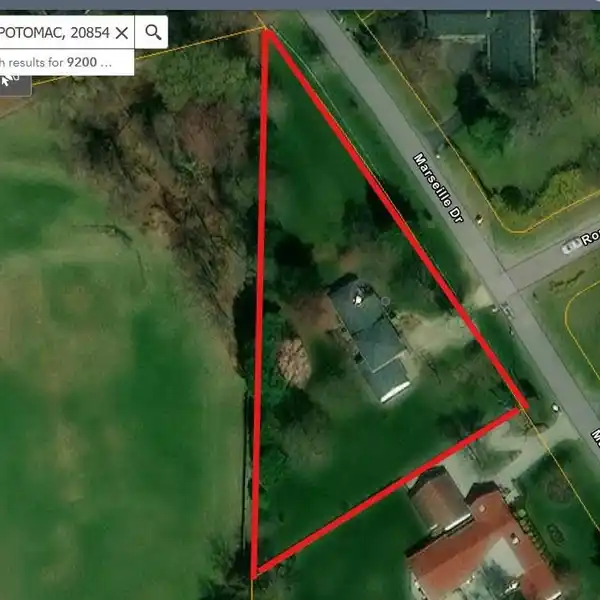 PRIME ACRE IN PRESTIGIOUS LAKE NORMANDY ESTATES