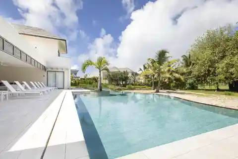 Gorgeous Villa in the Exclusive Anahita Golf Estate